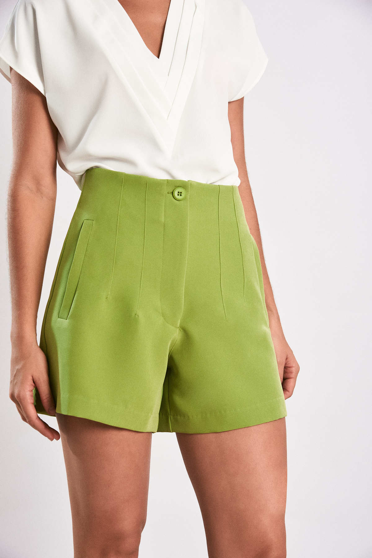 Shorts para mujer en Perú | Maraz Perú - Encuentra tus shorts casuales online