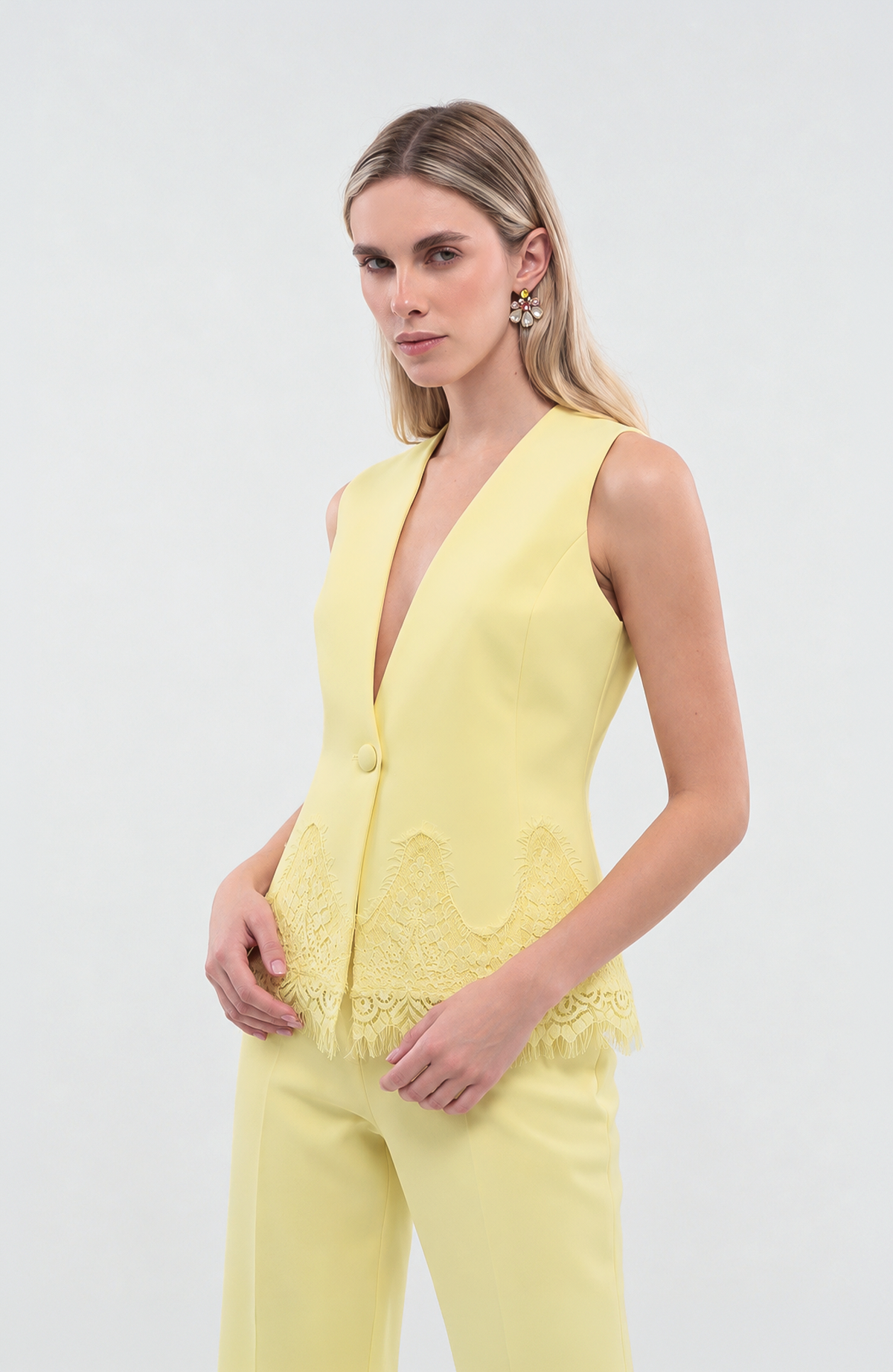Chaleco Kailani - Amarillo Pastel